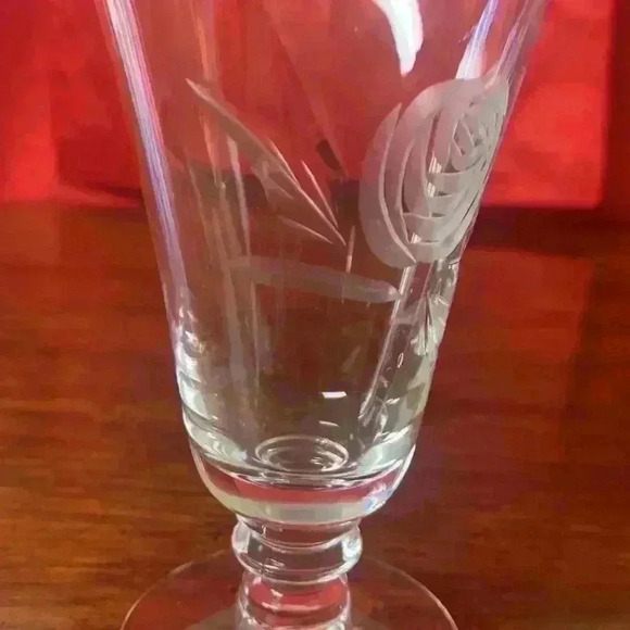 Fostoria Crystal Juice Glasses Pattern is Rose….Vintage 1950’s - Picture 5 of 9